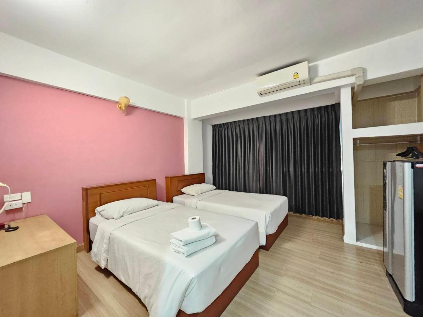 Crown Bts Nana Hotel Bangkok Zewnętrze zdjęcie